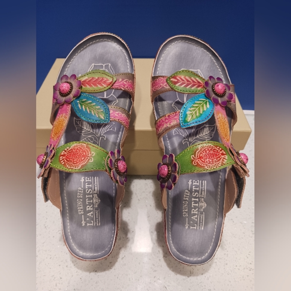 L'Artiste Joslin Wedge Sandal 8.5